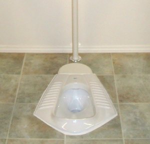 squat.toilet